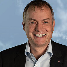 Elmar Baumgart  Elmar Baumgart